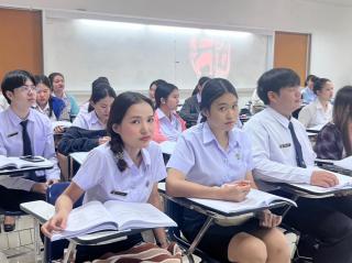8. Day 3 โครงการพัฒนาทักษะด้านภาษาอังกฤษ สำหรับนักศึกษาครู